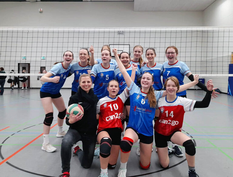 Die U16-Mädchen wollen auch am Samstag wieder jubeln. Foto: Kollhoff