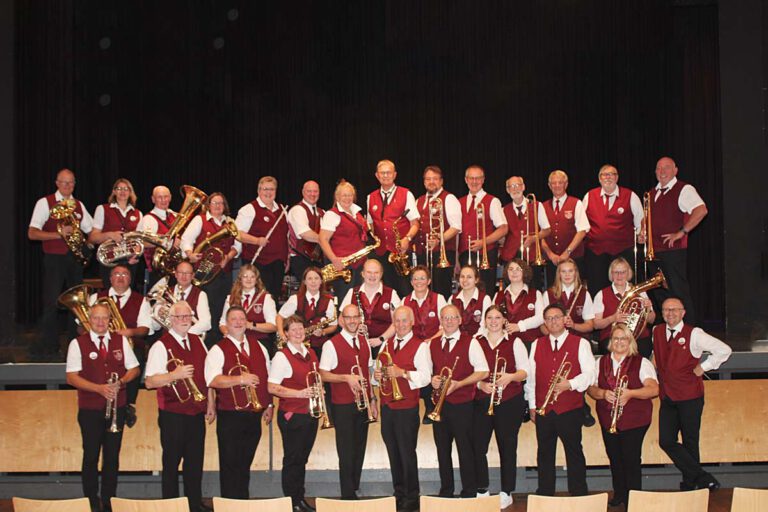 Das Bläsercorps Werne präsentierte sich in Spiellaune beim Konzert im Kolpingsaal. Foto: Linnemann