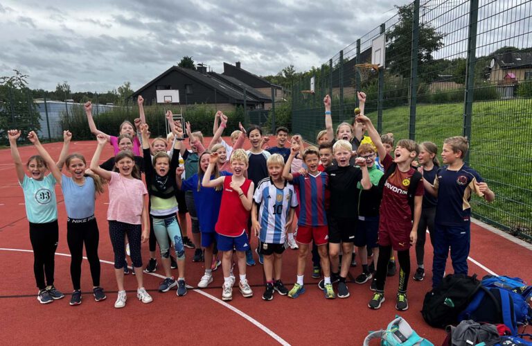 Viel Spaß hatten die Grundschüler am Gymnasium St. Christophorus. Fotos: privat