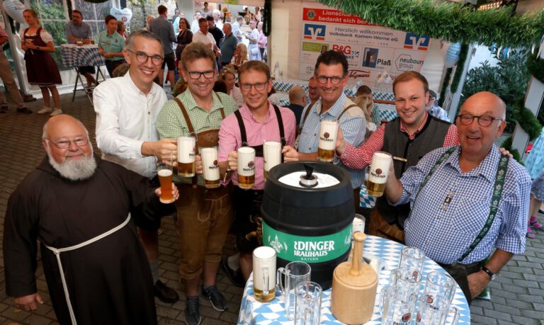 Trotz Hitze: Oktoberfest am Kloster in Werne gelingt Top-Start