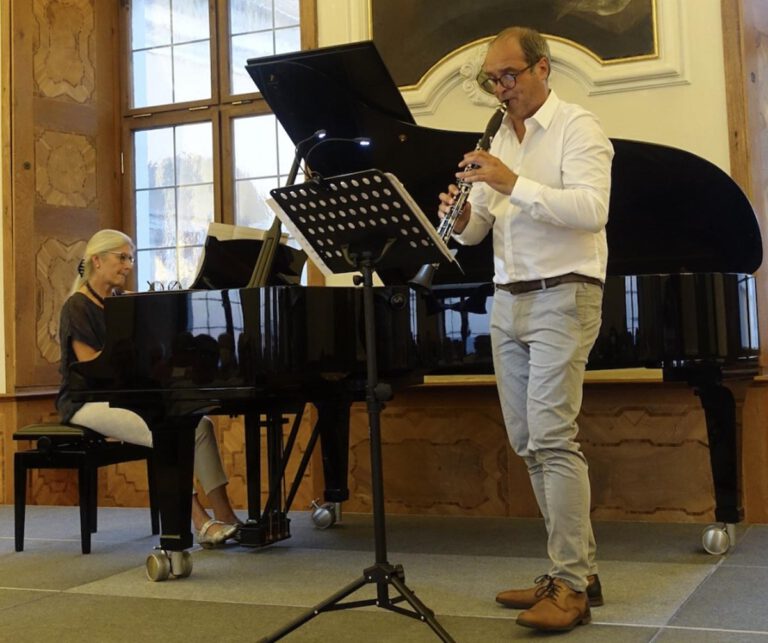 Hubert Salmhofer ist Professor für Klarinette an der Gustav Mahler Uni Klagenfurt, genau wie Elisabeth Väth-Schadler, die Solistin, Kammermusikerin und Liedbegleiterin mit vielen Auszeichnungen ist. Foto: privat