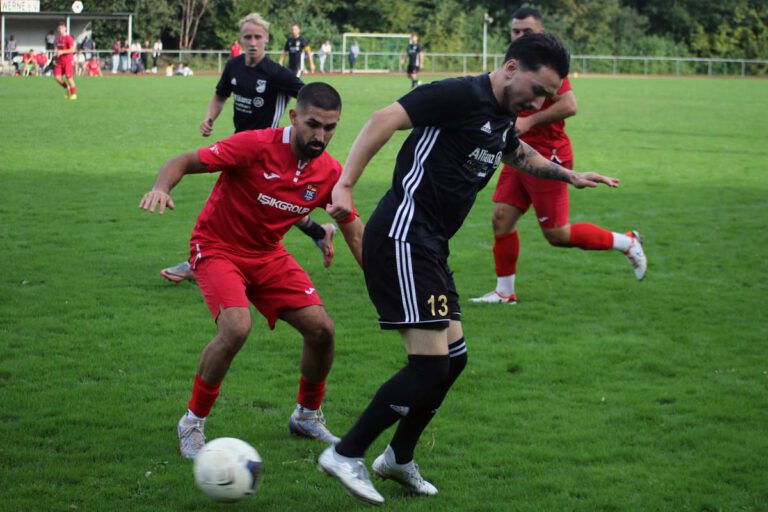 Eintracht Werne feierte einen Auswärtssieg bei der SpVg Bönen. Foto: Wagner