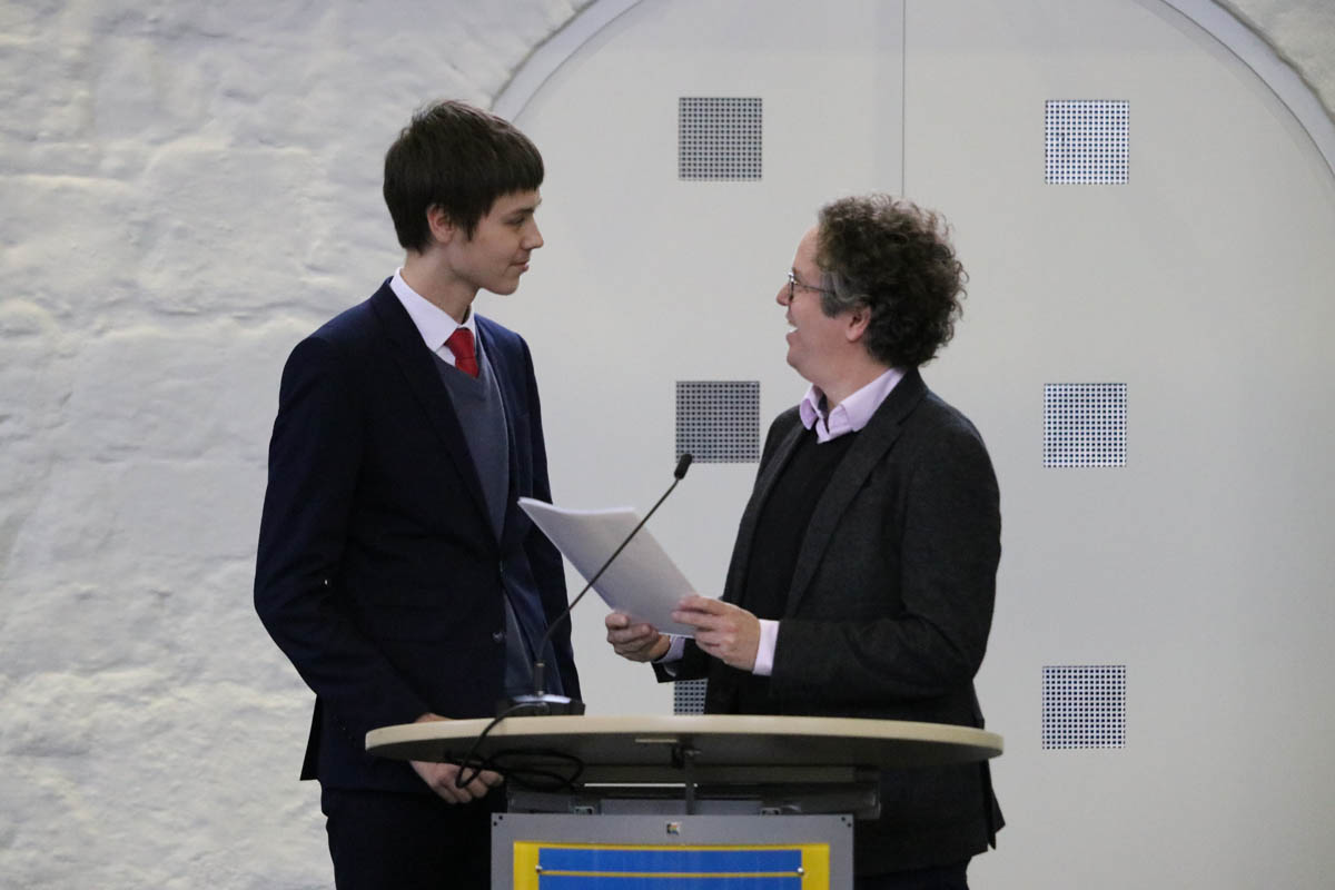 Anselm Konietschke, Schüler am Gymnasium St. Christophorus, überzeugte bei einem angesehenen Lateinwettbewerb in Aachen. Foto: privat