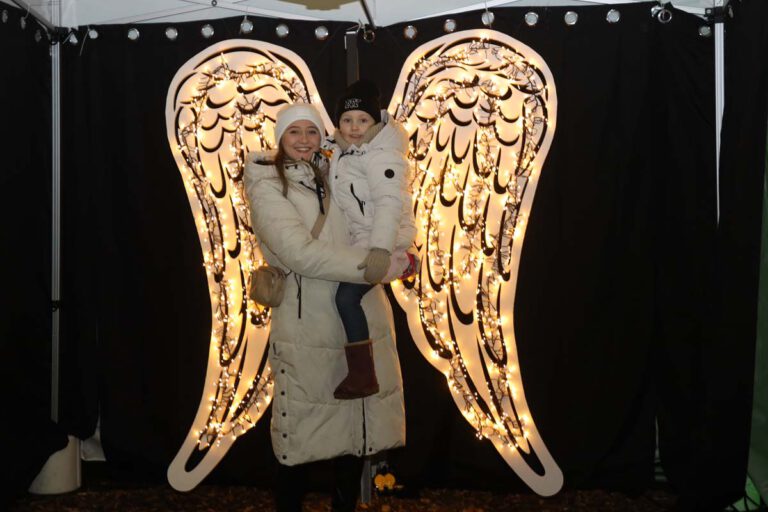 Der Weihnachtsmarkt 2023 in Werne ist eröffnet. Fotos: Isabel Schütte