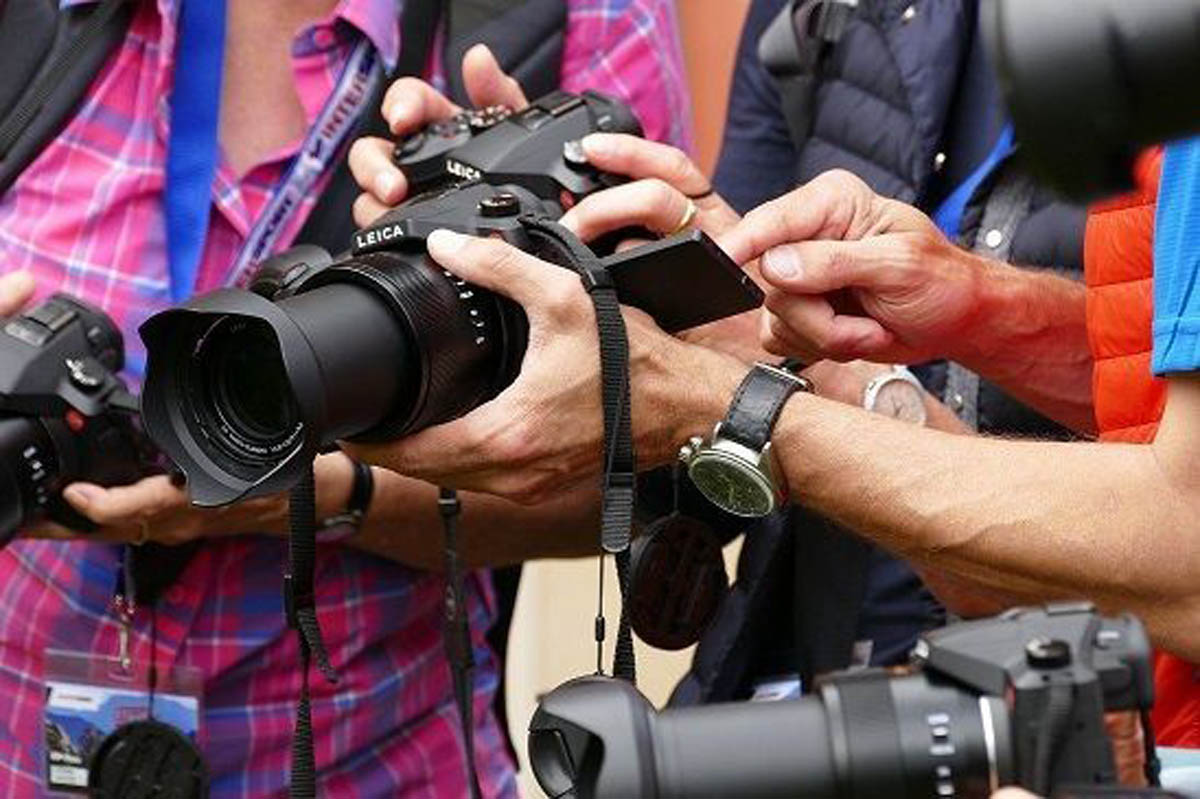 André Neumann vermittelt im VHS-Workshop verständlich die Grundlagen der Fotographie. Symbolbild: pixabay