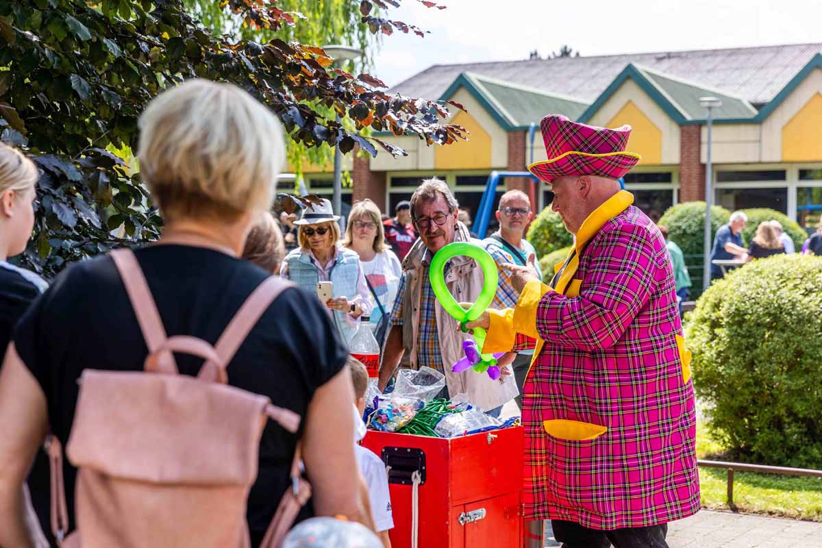Inklusion und Integration ist der Schlossgemeinde wichtig. Neben dem Inklusionsfest (Bild) findet zum zehnten Mal der Integrationstag statt. Foto: Archiv