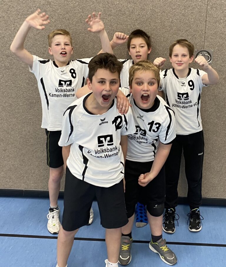 Die U12 des Werner SC feierte beim Turnier in Essen die Qualifikation für die Westdeutsche Volleyball-Meisterschaft. Foto: WSC