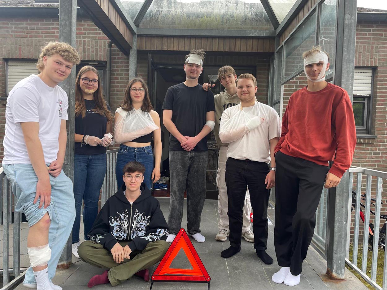 Fit in Erster Hilfe sind nun die Zeltlager-Gruppenleitende. Foto: Benno Jäger