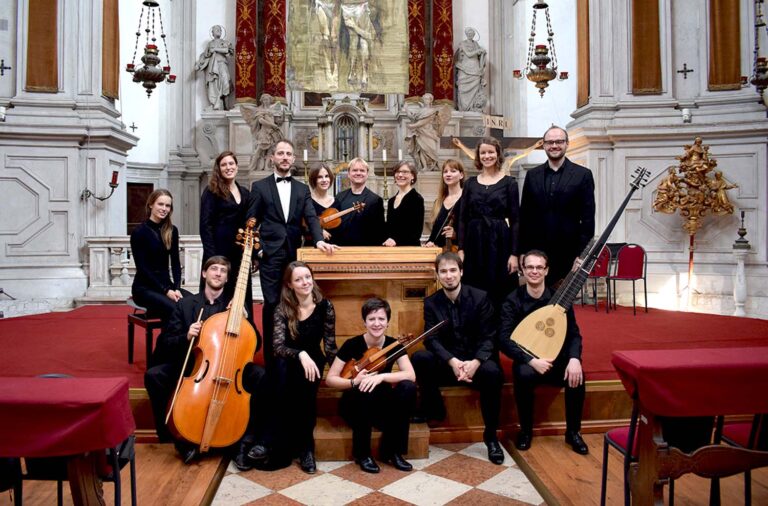 Zu Gast in der Pfarrkirche St. Christophorus ist das „Ensemble 1684“ aus Leipzig. Foto: Nadine Antler