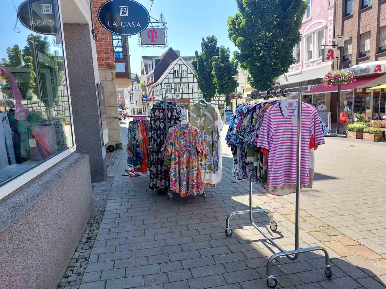 Zwischen den Boutiquen La Casa und Edelbine steigt am Donnerstag der 