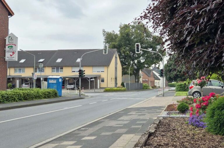 An der Horster Straße erneuert der Kreis die Fußgängerampel. Foto: Wagner