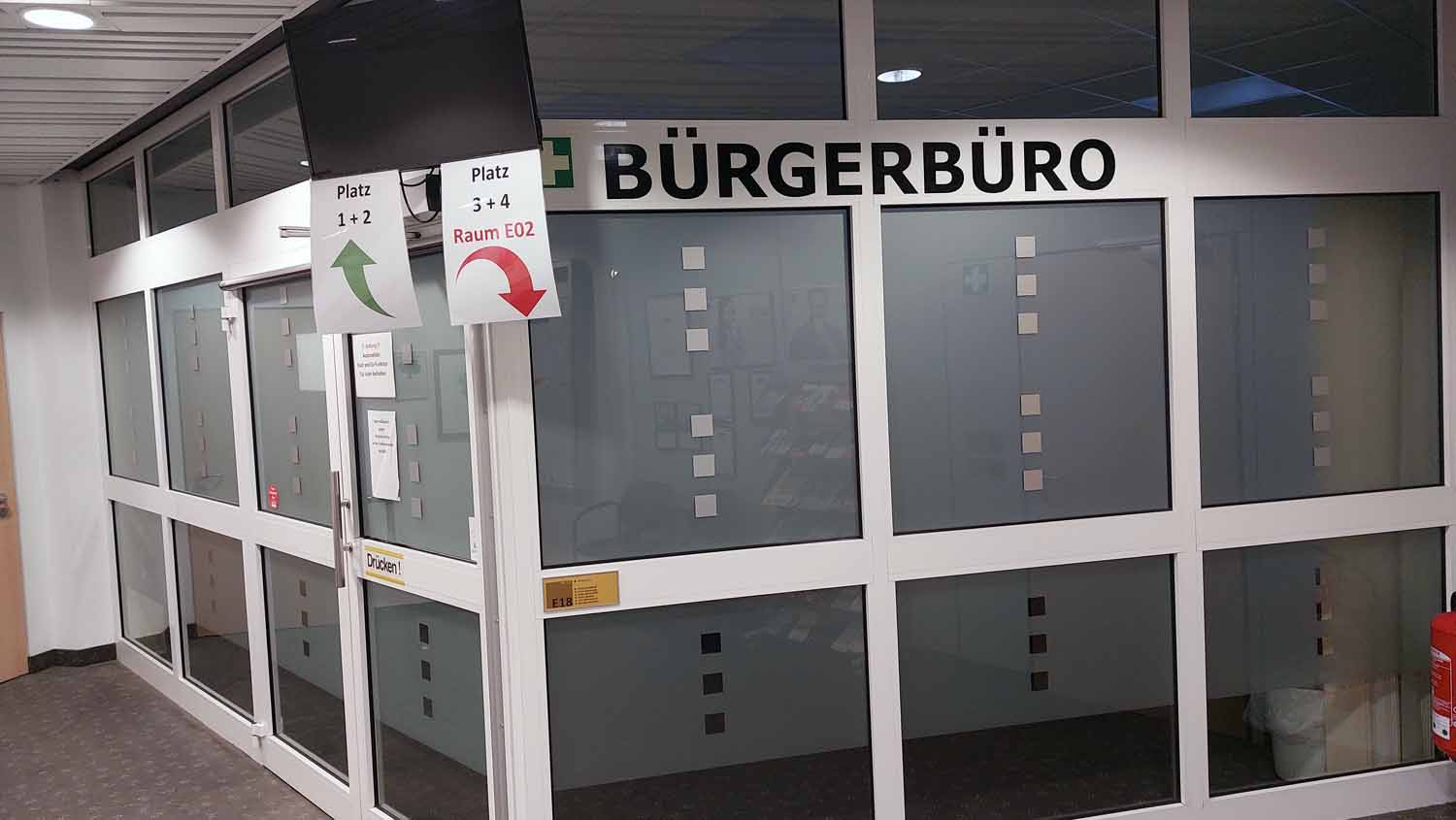 Im Bürgerbüro wird nun ein Mischbetrieb angeboten. Archivfoto: Wagner