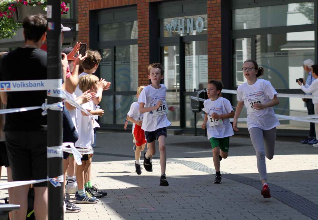 Stadtlauf Werne 2024 - Bambini und Schülerrennen - Foto: Wagner