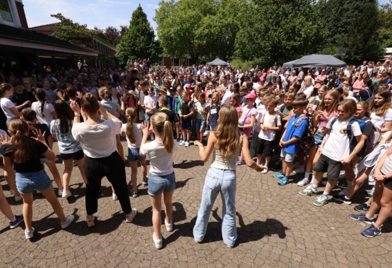 Schulfest 2024 am Gymnasium St. Christophorus
