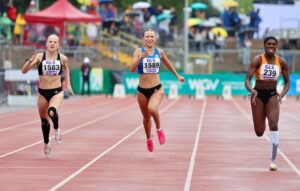 Charlotte Görz (mitte) belegte im DM-Endlauf über 100 Meter den sechsten Platz. Foto: privat