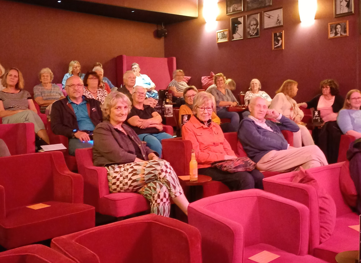Einen bewegenden Film über das Sterben und das Leben davor schauten Mitglieder der Hospizgruppe im Capitol-Cinema Werne. Foto: privat