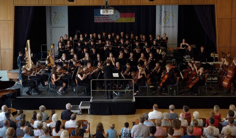 Ein stimmungsvolles Abschlusskonzert boten die jungen Musiker/innen dem begeisterten Publikum in Lüdinghausen. Foto: privat