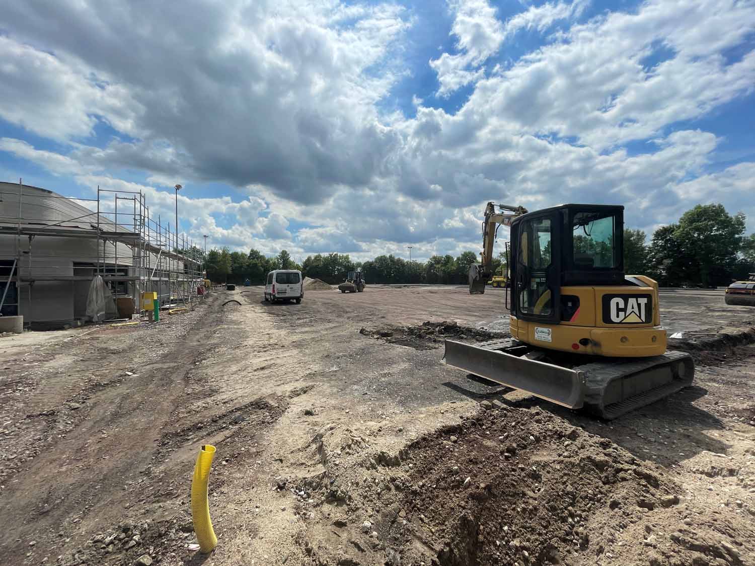 Die Arbeiten am neuen Kunstrasenplatz für den SC Capelle laufen: Im Winter sollen die Fußballer dort trainieren können. Foto: Gemeinde Nordkirchen/Laouari