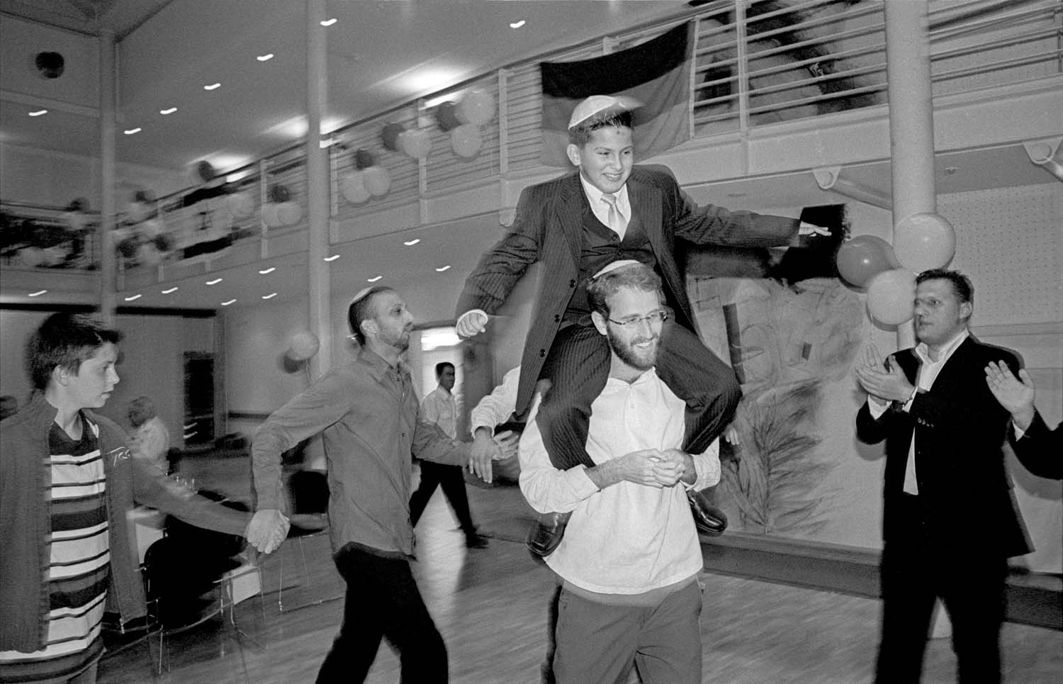 Bar Mitzwa-Feier in Dortmund, 2009. Zu sehen in der neuen Sonderausstellung im Werner Stadtmuseum. Foto: Dirk Vogel