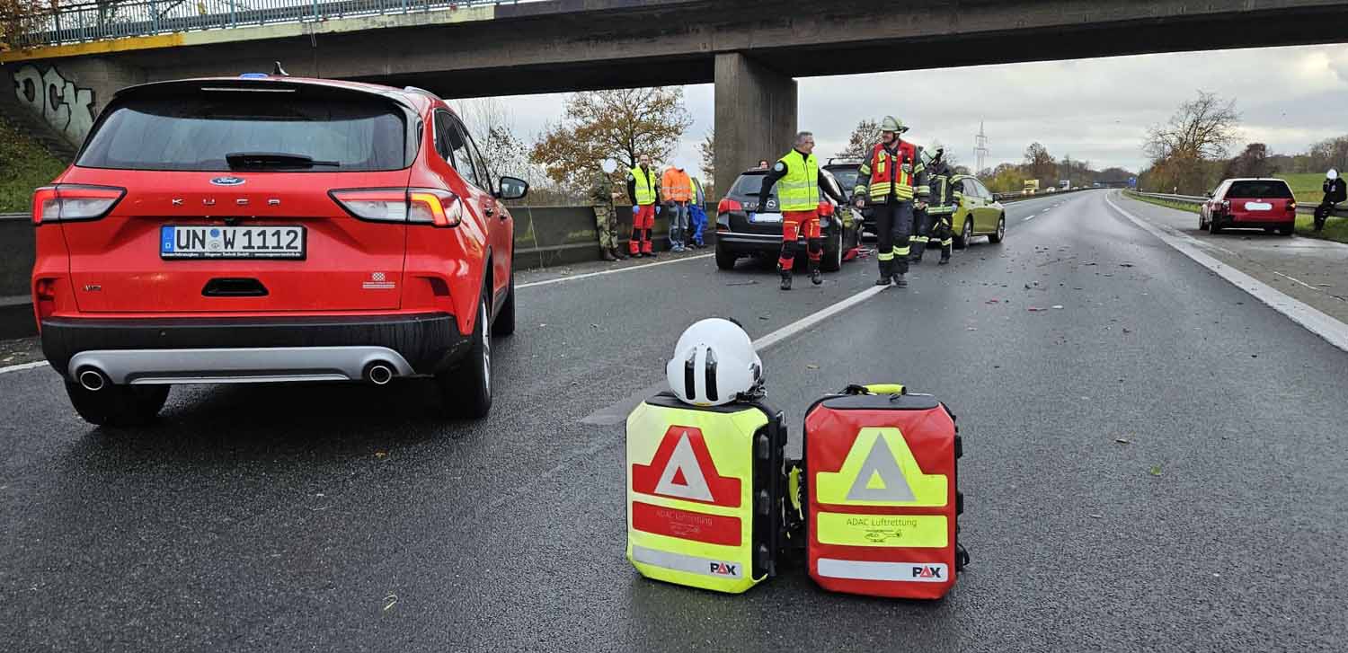 Zu einem Verkehrsunfall auf der BAB 1 in Fahrtrichtung Köln wurde die Freiwillige Feuerwehr Werne am Freitagnachmittag gerufen. Foto: FFW