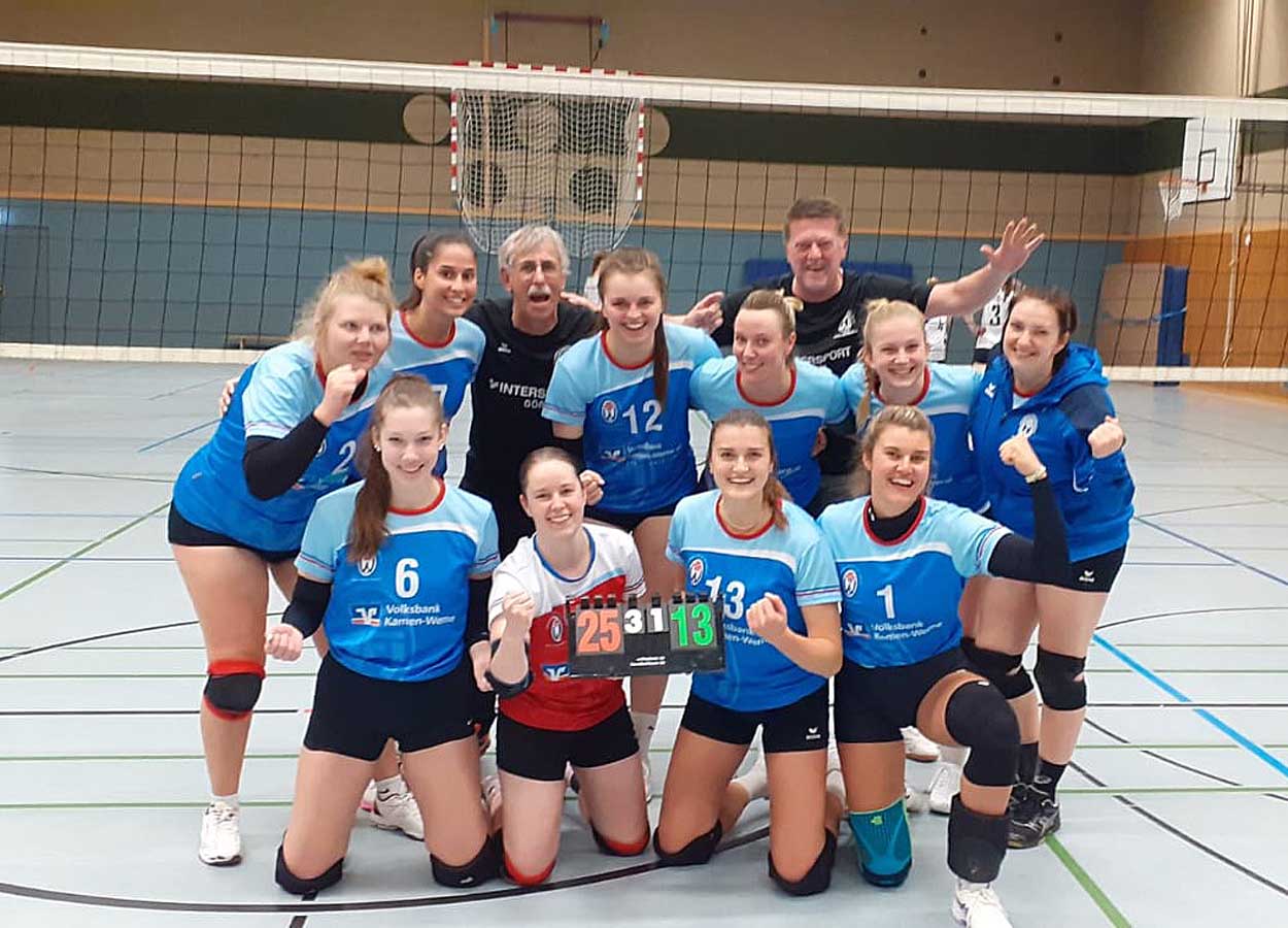 Die Oberliga-Volleyballerinnen des TV Werne haben einen wichtigen Auswärtssieg gefeiert. Foto: Kollhoff