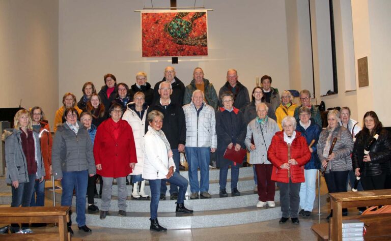 Der Kirchenchor Maria Frieden tritt im Rahmen des Weihnachtsmarktprogramms auf. Foto: privat