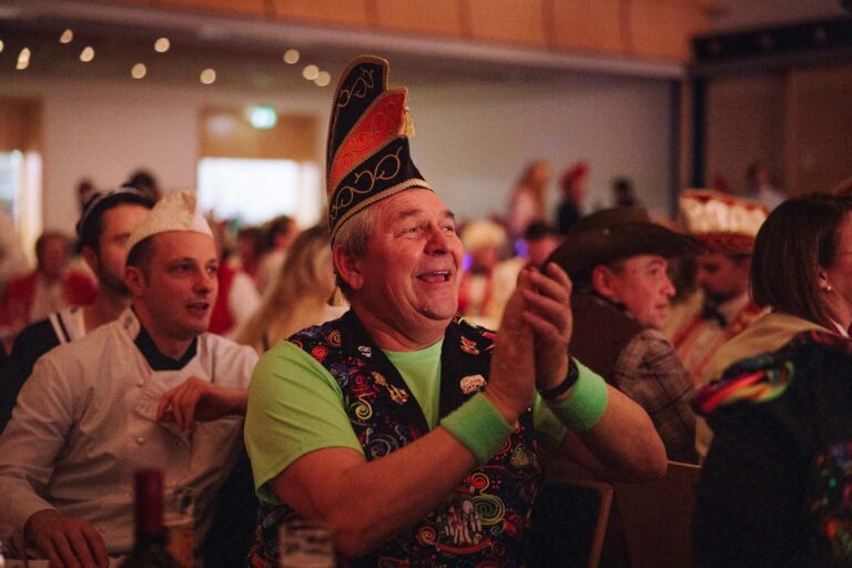 Karneval in Werne: Auch 2026 gibt es wieder eine IWK-Galasitzung im Kolpingsaal. Foto: Joris Wagner