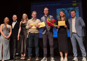 Triathlet Sebastian Nieberg (3. v. rechts) ist Wernes Sportler des Jahres 2024. Fotos: Isabel Schütte