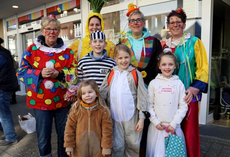 Rosenmontagszug in Werne 2025 – Teil 2
