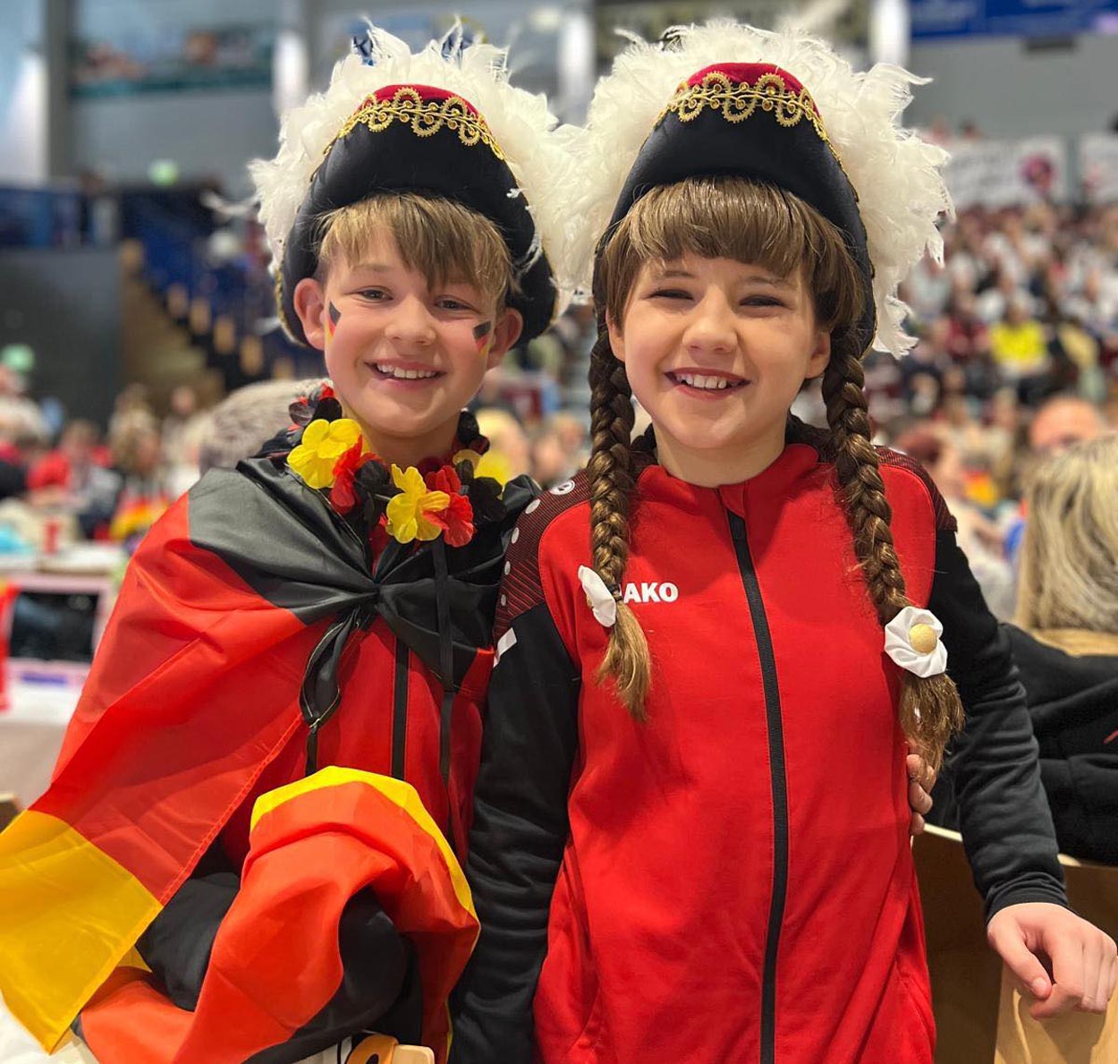 Das IWK-Tanzpaar, Fritz Wenner und Sophia Vanessa Marek, feierte gleich einen großen Erfolg. Fotos: IWK