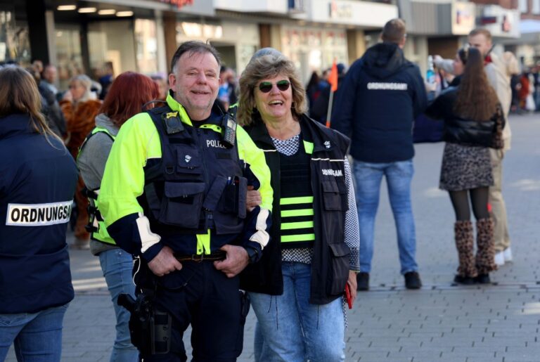 Friedliches Fest: Bilanz zum Rosenmontagszug in Werne