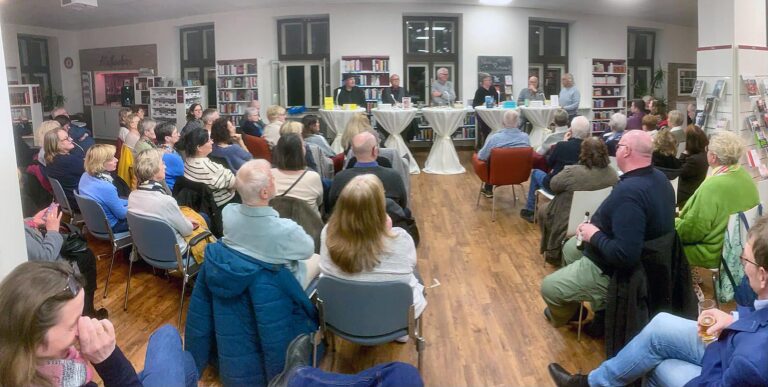 "Volles Haus", meldete der Förderverein der Stadtbücherei beim beliebten LiteraTurnier am Aschermittwoch 2025. Foto: Verein