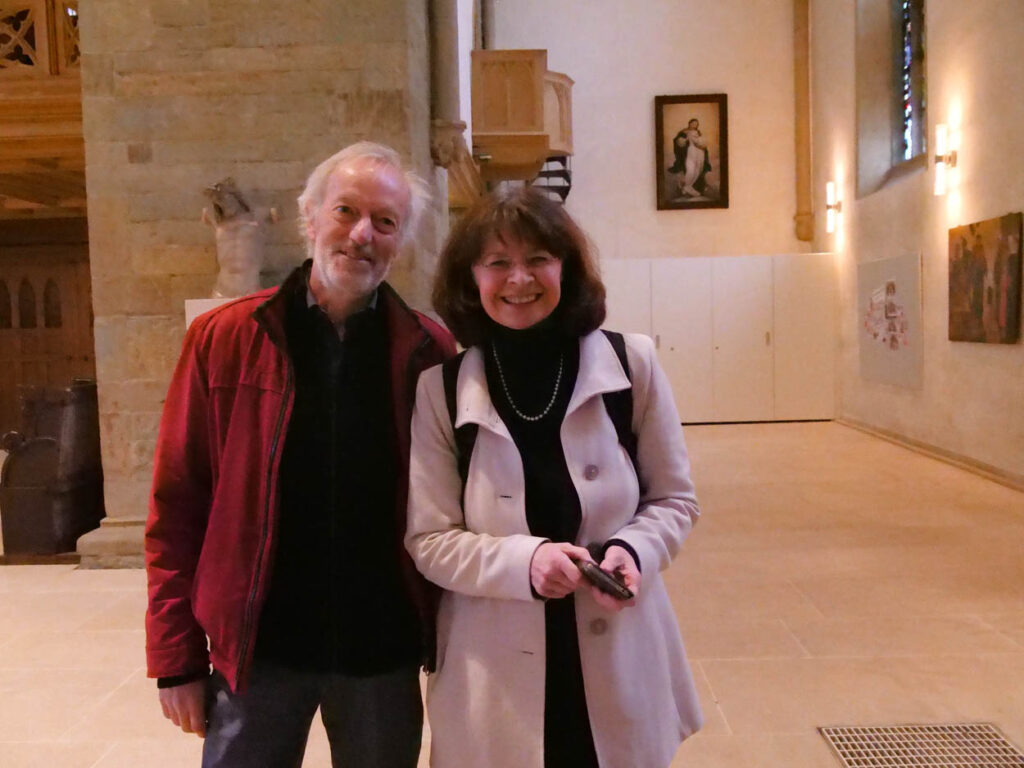 Hartmut Reisiger und Dagmar Borowski-Wensing unterstützten das Ensemble bei Purcells Trauermarsch. Foto: Schwarze