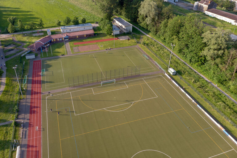 Im Rahmen der Aktion „Werne putzt sich raus“ wurde die Sportanlage Lindert auf Vordermann gebracht. Foto: MSW
