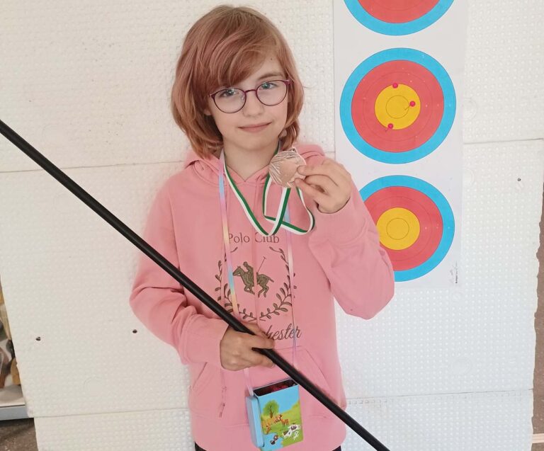 Frohsinn-Schützin Charlotte Wiewel hat sich für die Landesmeisterschaft qualifiziert. Fotos: Verein