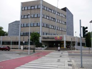 Die Fahrradfurten am Stadthaus und Am Neutor müssen weichen. Archivfoto: Wagner