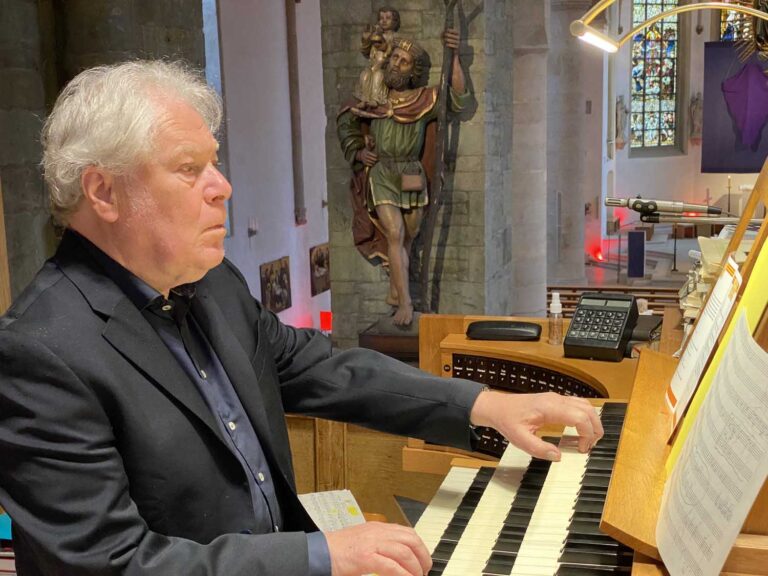 Orgelkonzert von Theo Jellema: Regie mit schnellen Szenenwechseln