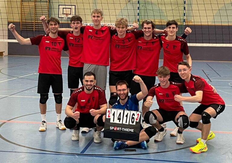 Der Werner SC mit (h. von links) Lukas Skerbs, Justus Krass, Jonathan Dreier, Felix Kappenberg, Luca Voigt, Julien Walter und (v. von links) Eray Muslu, Christian Hoppe, Jona Vomhof, Noah Riedel. Foto: Kollhoff