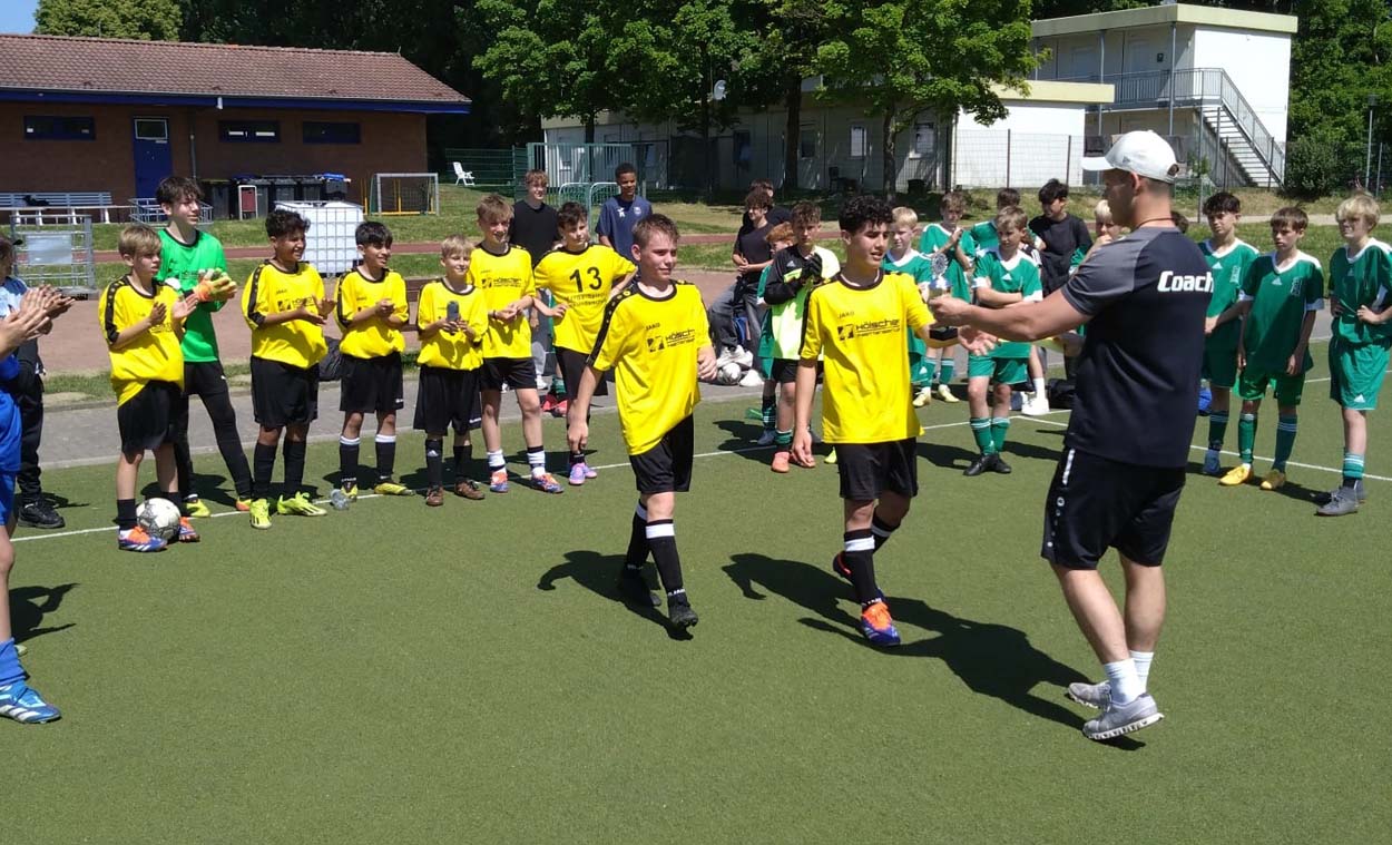 Bei den D-Junioren setzte sich das Team der Sekundarschule durch. Foto: M.Schulz/ MSS