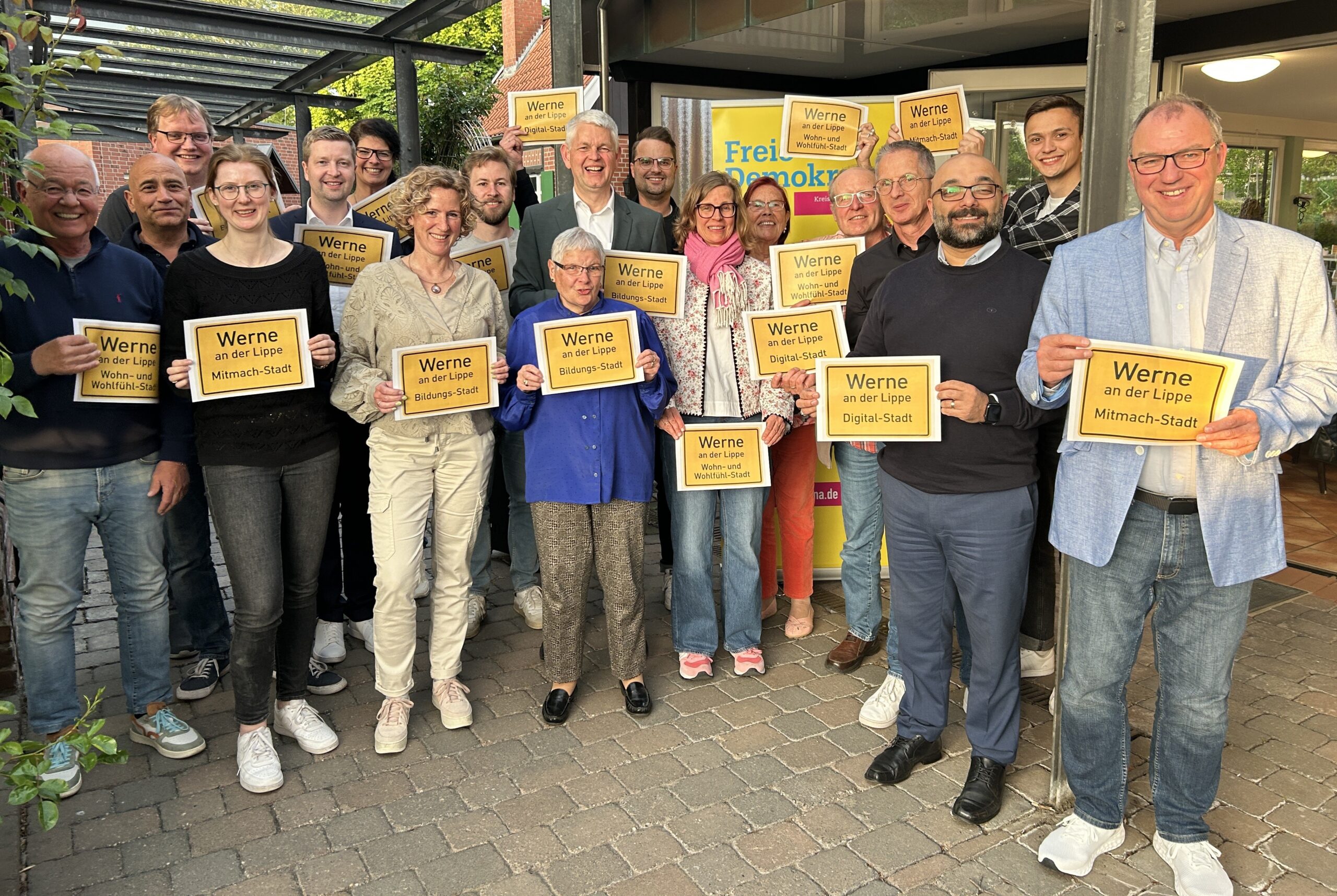 Die FDP in Werne hat ihr Team für die Kommunalwahlen im September aufgestellt. Foto: Soulaty