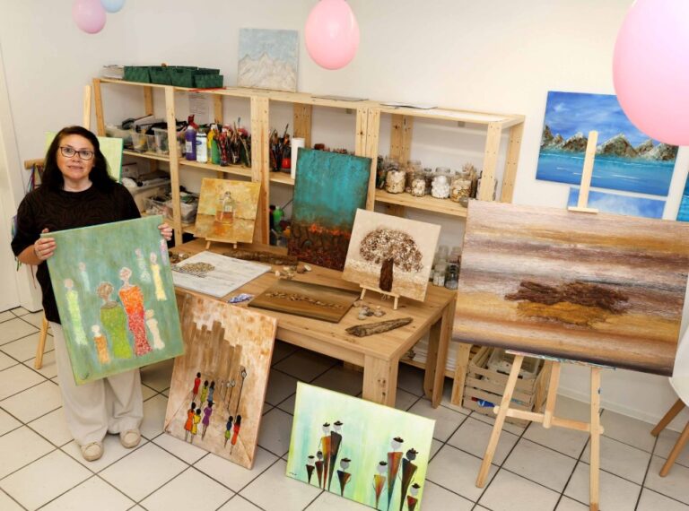 Werkschau zeigt vielseitige Kunstwerke und motiviert zum Ausprobieren