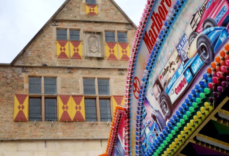 Die Maikirmes 2026 findet in diesem Jahr vom 1. bis 4. Mai in der Innenstadt statt. Archivfoto: Volkmer