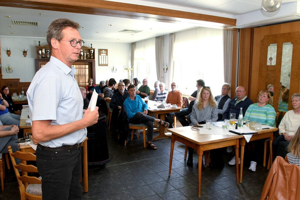 WSC-Vorsitzender Oliver Grewe begrüßte 40 Mitglieder zur Vorstandssitzung im Vereinslokal Havers. Foto: MSW