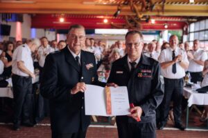 Stadtbrandinspektor Thomas Temmann wurde feierlich verabschiedet. Fotos: FFW
