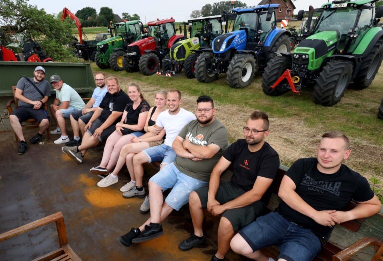Filmgenuss auf der Ladefläche: Trecker-Kino kommt wieder gut an