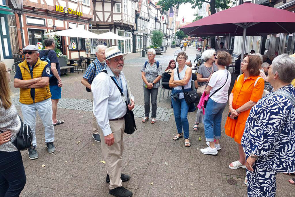 Bei einer Stadtführung erhielten die Gäste aus Werne viele interessante Informationen über die historische Residenzstadt Celle.