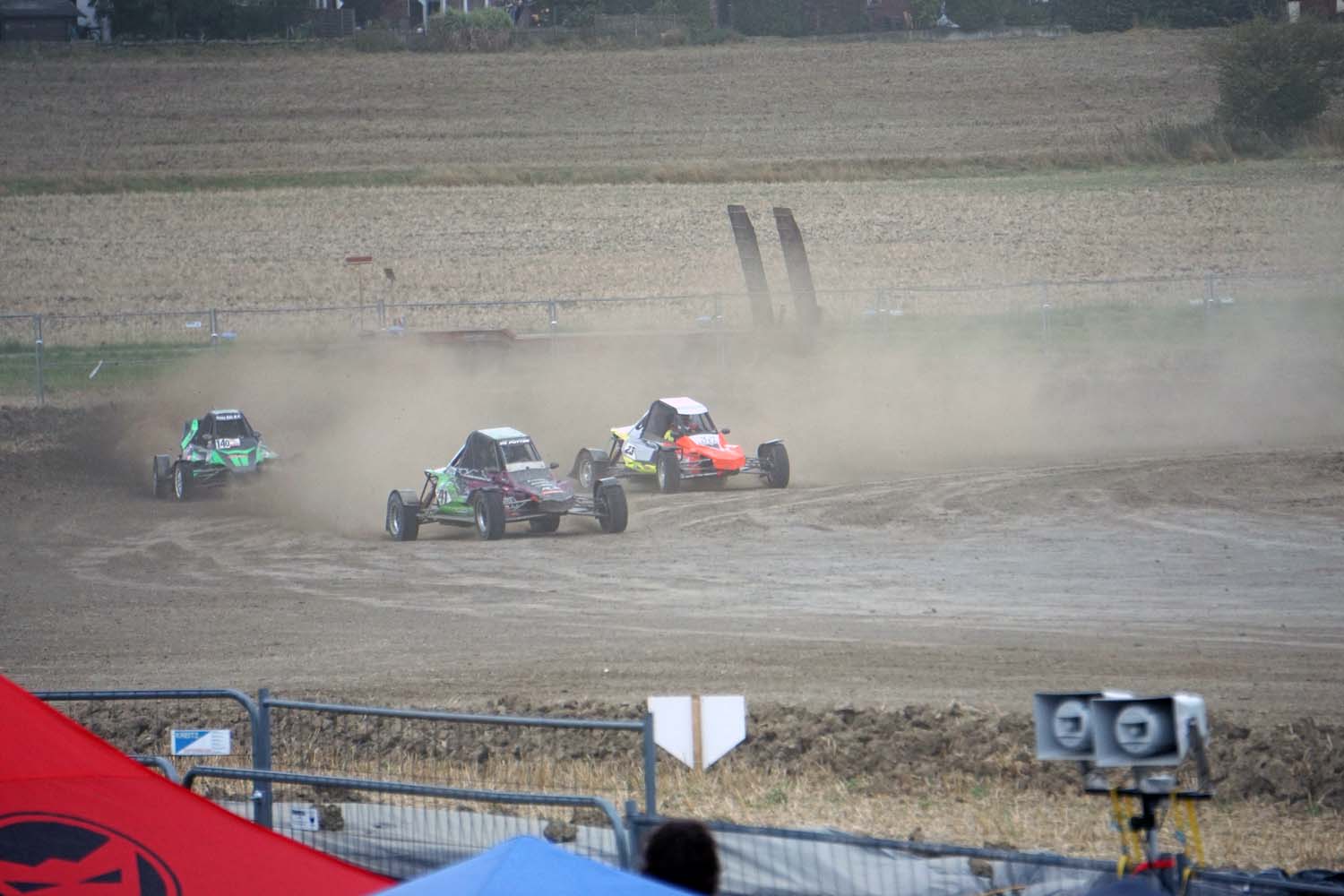 Viele Rennen standen am Wochenende beim Autocross des MSC Herbern auf der Agenda.