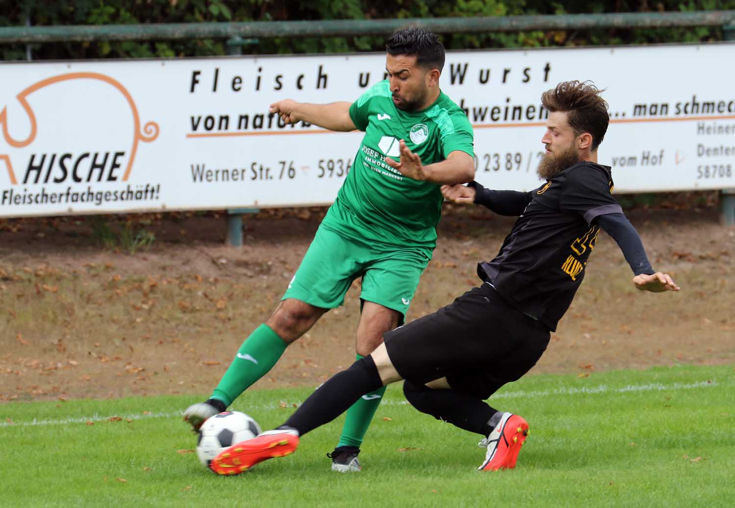 Trotz aller Offensivbemühungen blieb der SV Stockum in seinem ersten Saisonspiel ohne Treffer. Fotos: Wagner