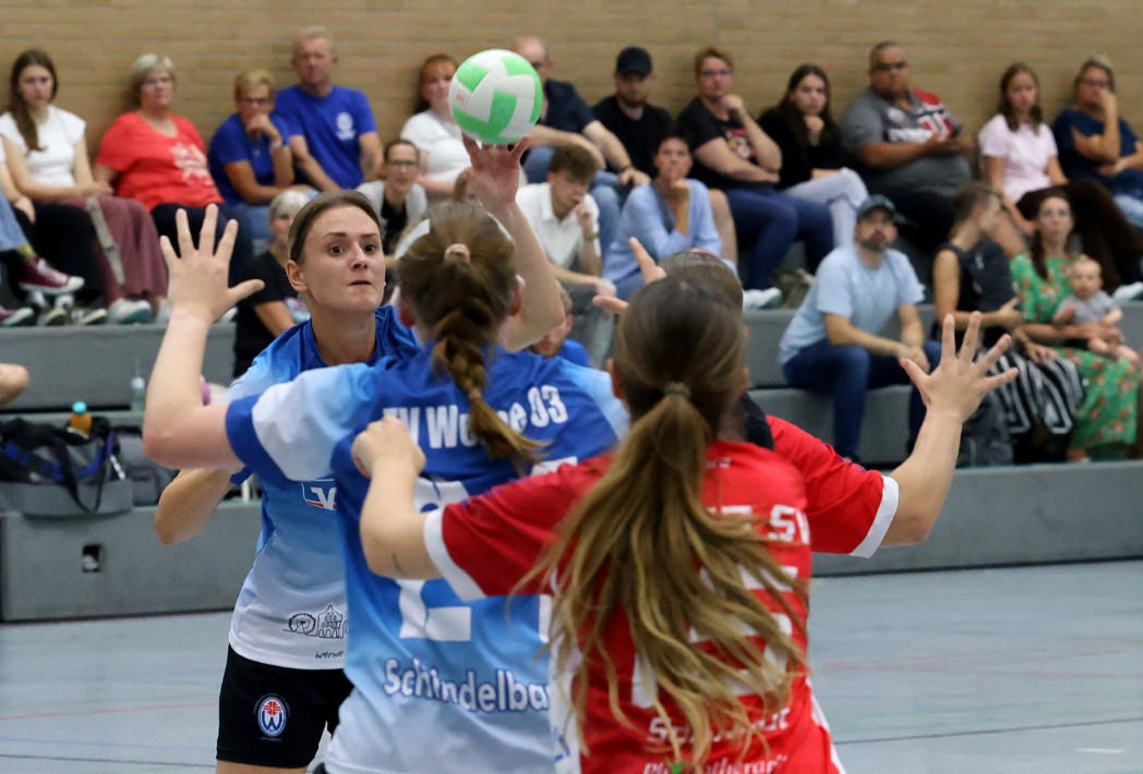 Die Handballerinnen des TV Werne verloren das Rückspiel in Lünen. Archivfoto: Volkmer