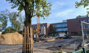 Der Erweiterungsbau für die Wiehagenschule belastet die Stadtkasse deutlich weniger als bisher angenommen. Grund ist ein erfolgreicher Fördermittelantrag, der auf Schnelligkeit beruhte. Foto: Timo Wagner